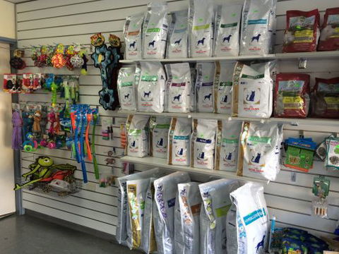 ALBION PARK VETERINARY HOSPITAL - Vet Canberra 2